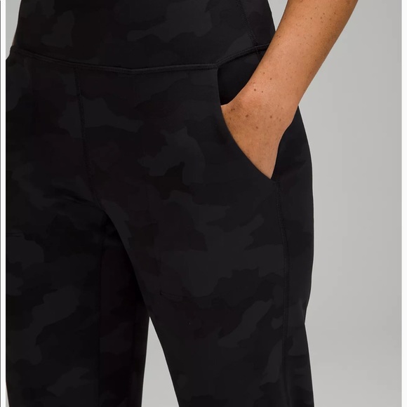 Lululemon Align High Rise Jogger Crop 23" sz 4 - Picture 2 of 6